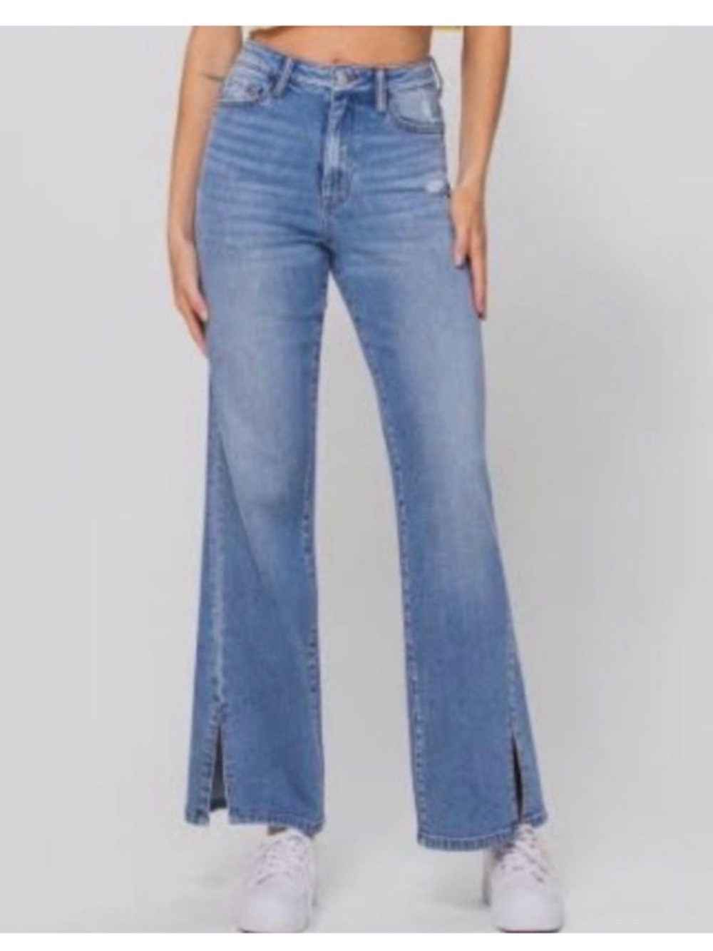 NWOT vervet 90’s vintage flareHigh-Rise Light Blue Flared Jeans with Front Slits